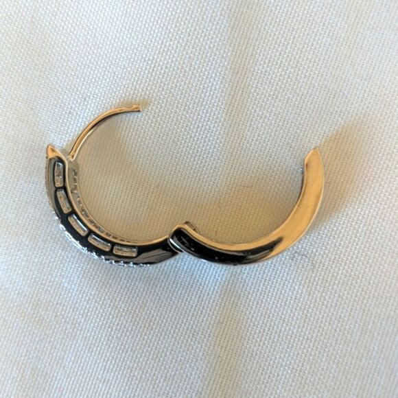 CZ BAGUETTE  Huggie Clip Earrings - Picture 9 of 10